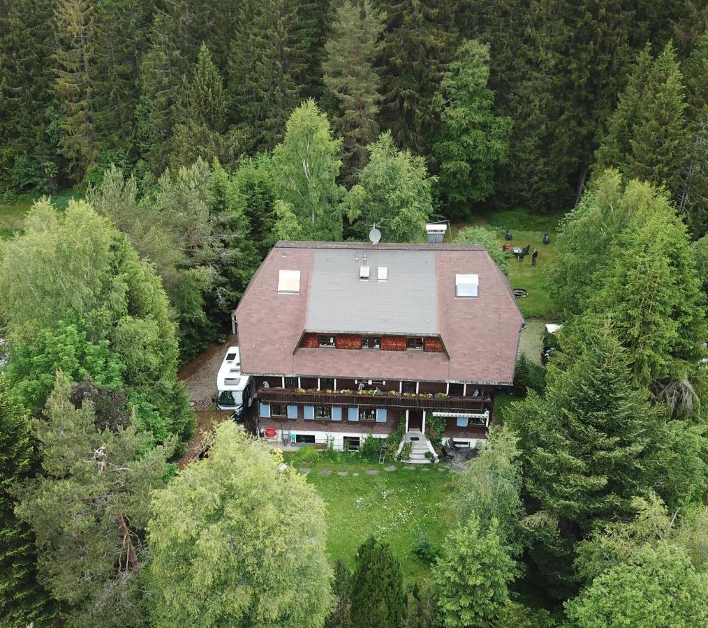 Fuchs Und Has' Gaestehaus Apartment Feldberg  Bagian luar foto